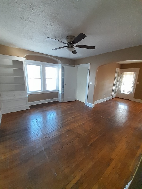 Building Photo - 3108 Portman Ave