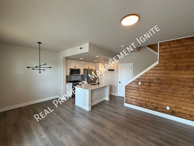 Foto del edificio - 63087 Boyd Acres Rd