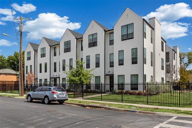 Foto del edificio - 4808 San Jacinto St