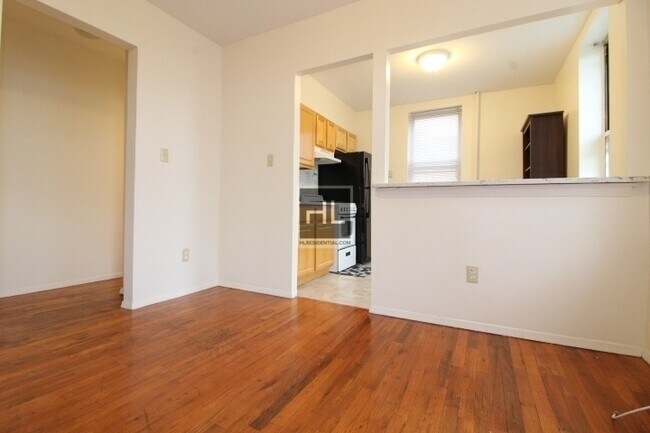 Foto del edificio - 73 STREET