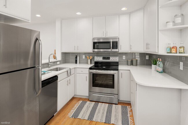Foto del edificio - 3 br, 2.5 bath Townhome - 1227 Northeast 1...