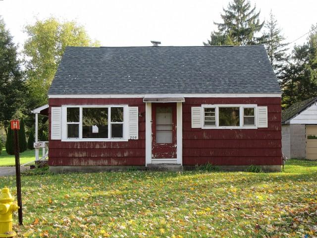 Primary Photo - 209 Brookside Dr