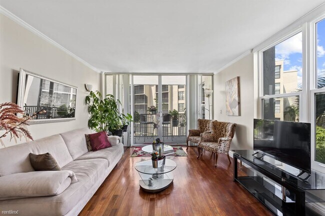 Foto del edificio - 2 br, 2 bath Condo - 21 Royal Palm Way Uni...