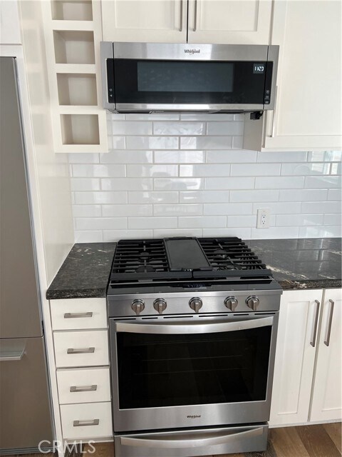 Foto del edificio - 3211 3rd Ave