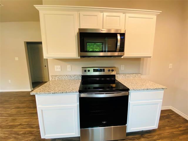 Building Photo - 100 Seay Ln