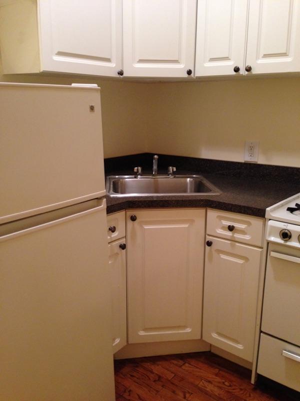 Foto principal - 928 2ND Ave