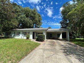 Building Photo - 3330 NW 27th Ave