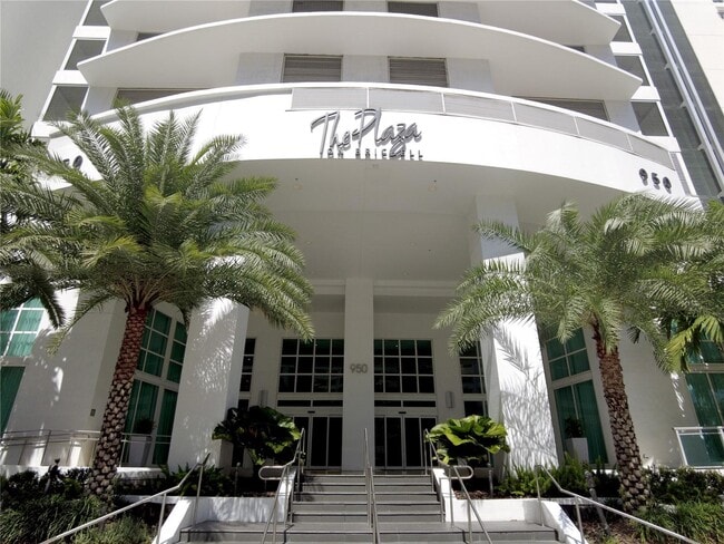 Foto del edificio - 950 Brickell Bay Dr