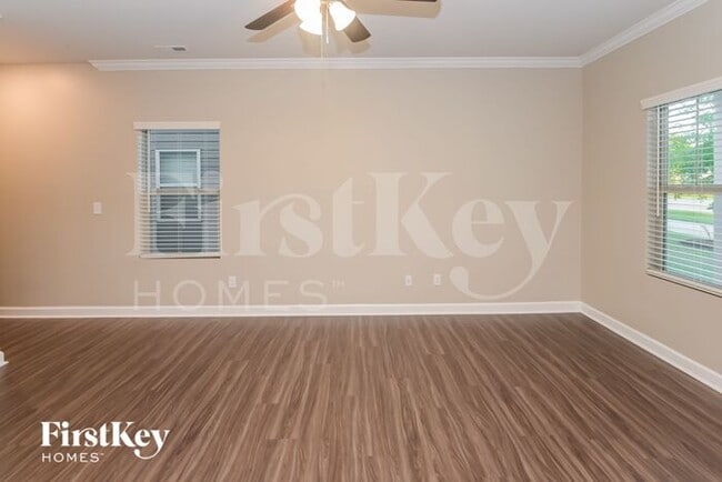 Building Photo - 11939 Hambright Rd