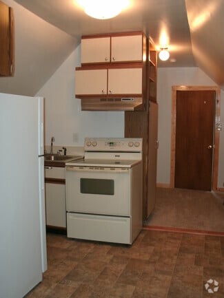 Building Photo - 414 S Jefferson St