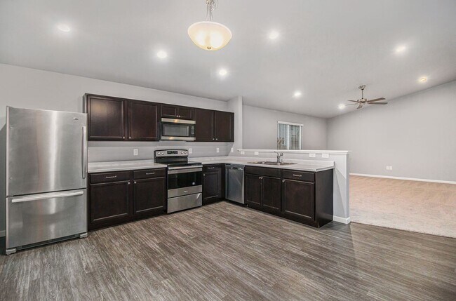 Building Photo - Comfortable and inviting space for you and...