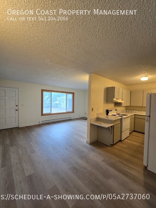 Foto del edificio - 811 SW 6th St