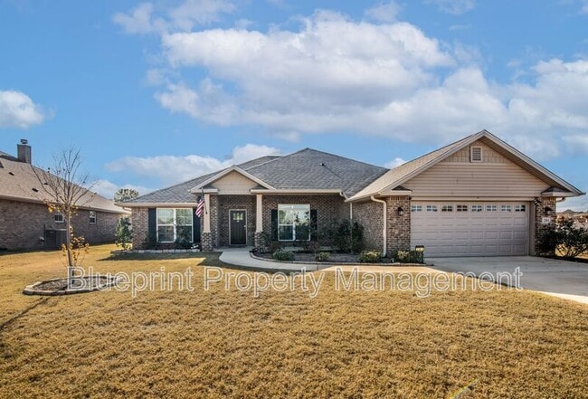 Building Photo - 281 Union Dr