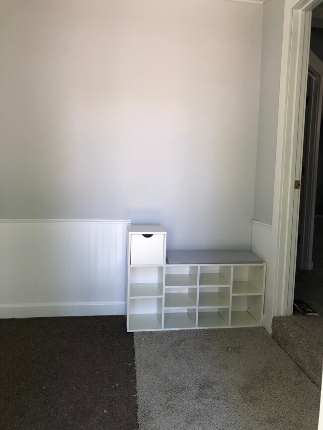 mud room - 1316 S 73rd St