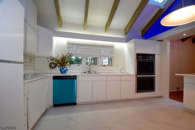 Foto del edificio - 1181 Puddingstone Rd