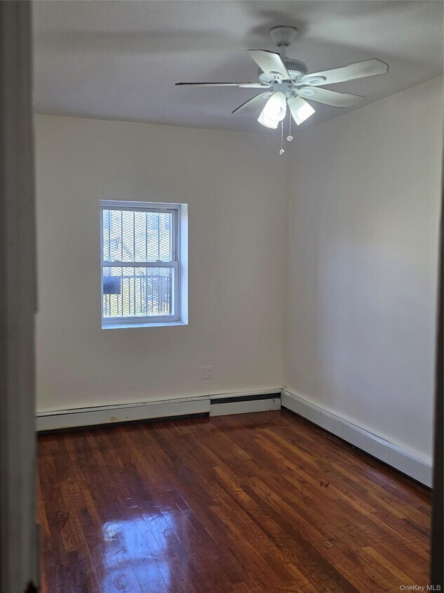 Foto del edificio - 301 Wyona St