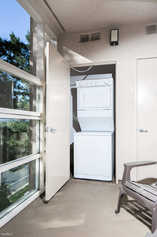 Foto del edificio - 30 Palatine