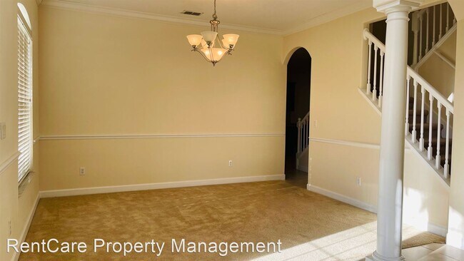 Foto del edificio - 5 br, 3 bath House - 2758 Migliara Ln.