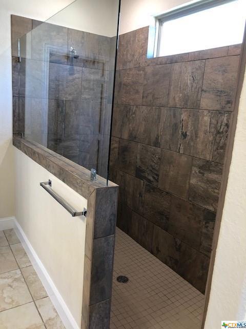 Foto del edificio - 1328 Hillsong St