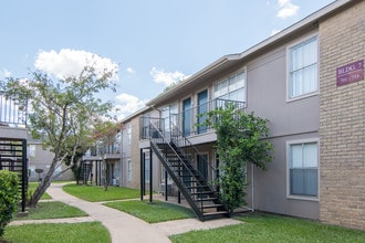 Ranchwood Apartments photo'