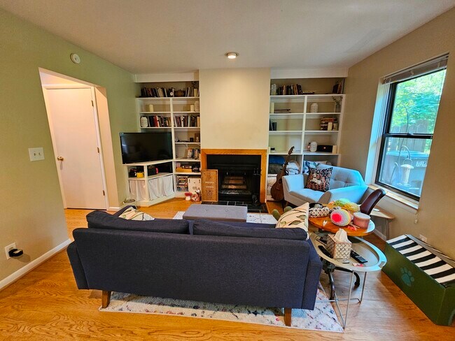Foto del edificio - 720 Exton Ct