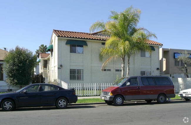 Building Photo - 4122-4126 39th St