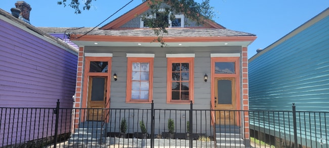 Building Photo - 3221 St Claude Ave
