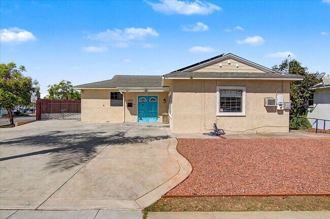 Foto del edificio - 6602 Crawford St