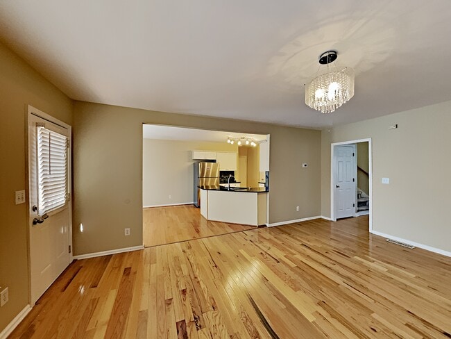 Foto del edificio - 604 Ridge Crossing Drive