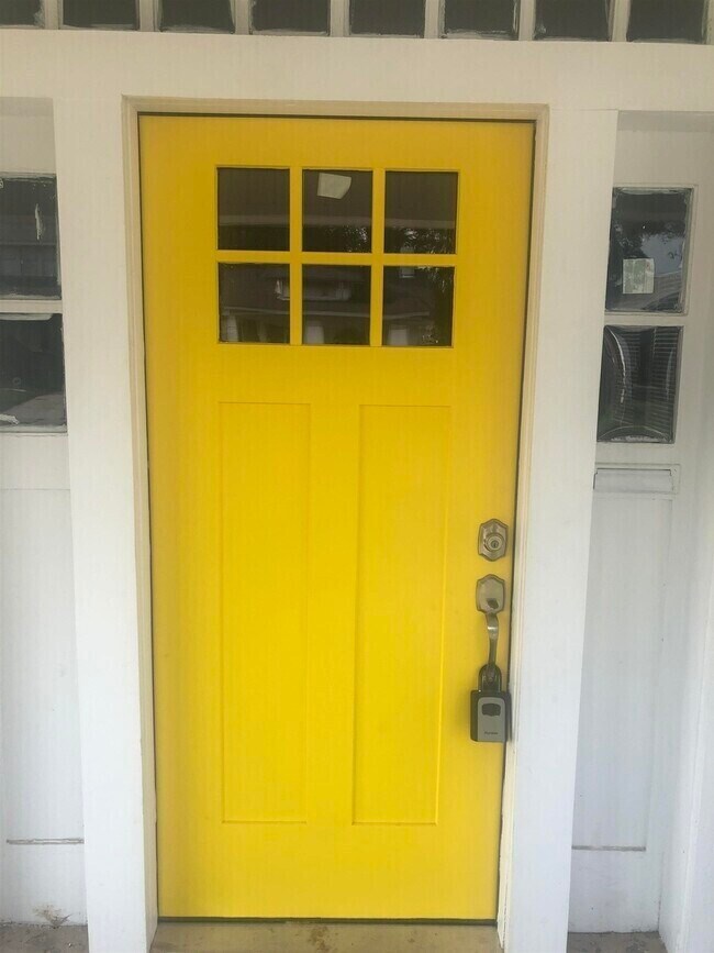 Photo - Beautiful Renovation in Midtown! House