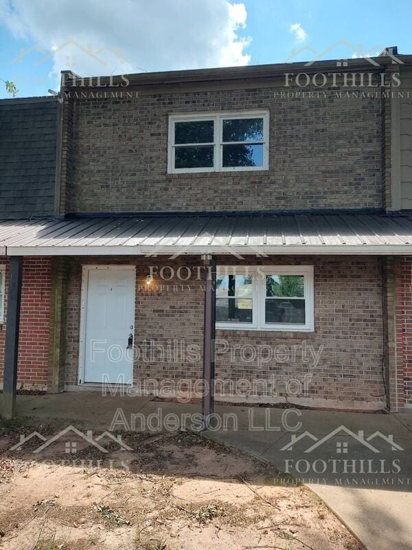 Building Photo - 208 N Major Rd