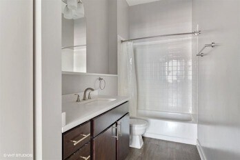 Foto del edificio - 2140 N Halsted St