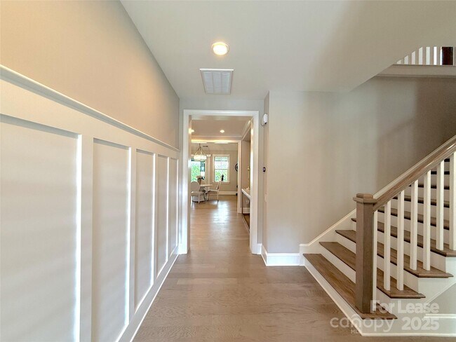Building Photo - 3066 Belden Dr