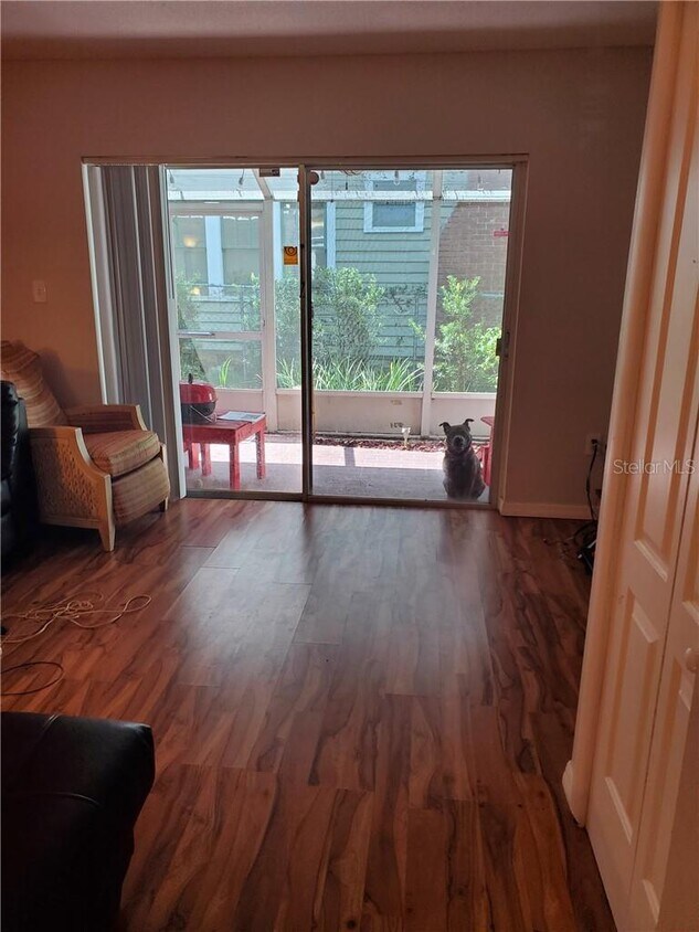 Foto principal - 621 Cathcart Ave