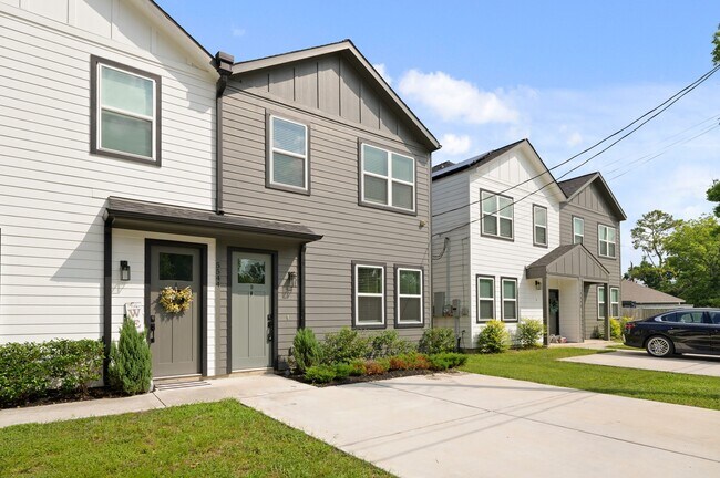 Foto del edificio - 5544 Shreveport Blvd