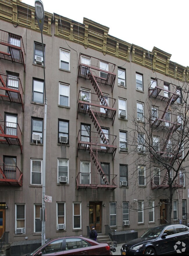 348 E 65th St - 348 East 65th Street