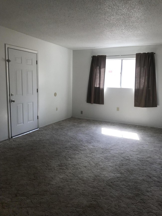 Foto del edificio - 8311 Trumbull Ave SE