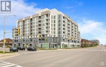 Building Photo - 412-412 Silver Maple Rd