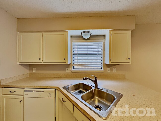 Foto del edificio - 2309 Rolling Creek Run