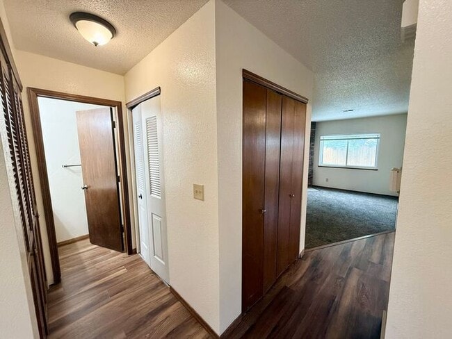 Building Photo - 3 Bed/2.5Bath Townhome in Greeley