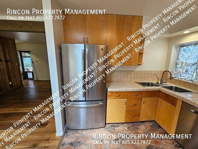 Foto del edificio - 447 Burnham Rd