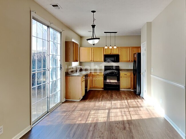 Foto del edificio - 408 Windcroft Cir NW