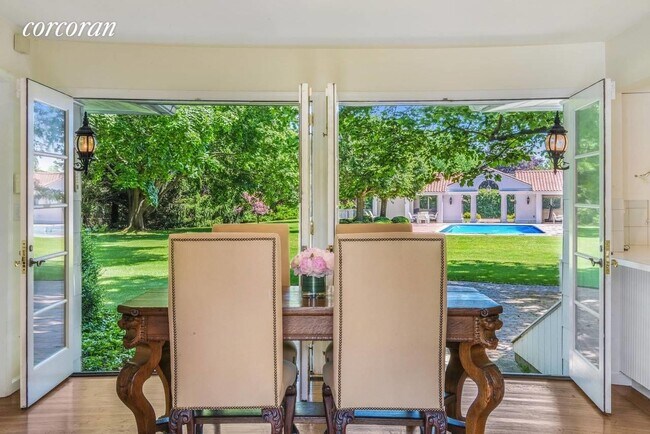 Foto del edificio - 33 Apaquogue Rd