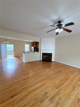 Building Photo - 4012 Howell Park Rd
