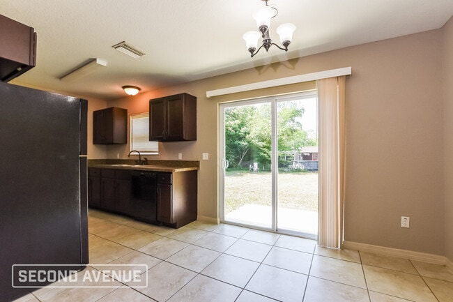 Foto del edificio - 3253 SE 143rd Ln
