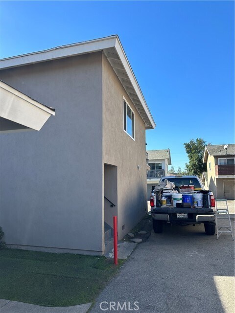Primary Photo - 15561 Pasadena Ave