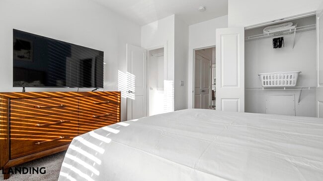 Foto del edificio - 5209 Craftsman Dr