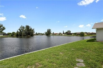 Building Photo - 501 SW 28th Terrace