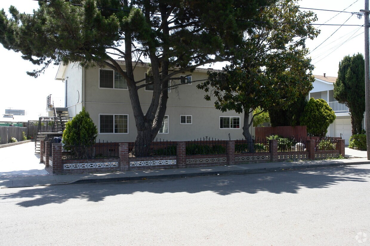 Foto del edificio - 372 1st Ave