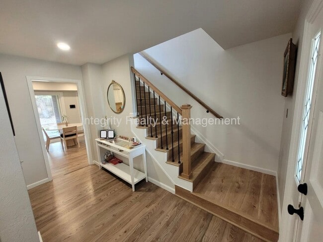 Photo - 10074 E Lake Dr House